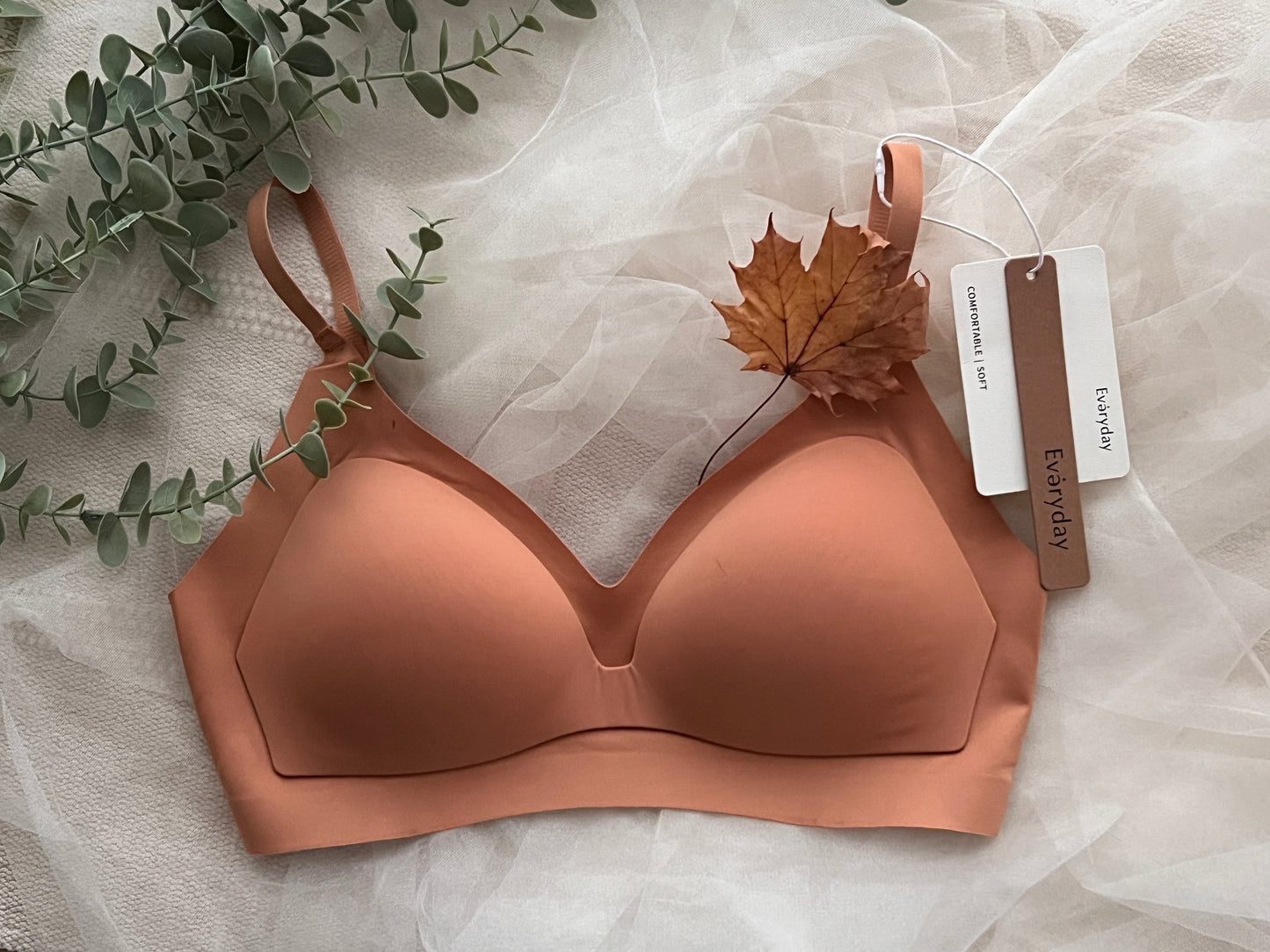 One Piece Smooth Bralette