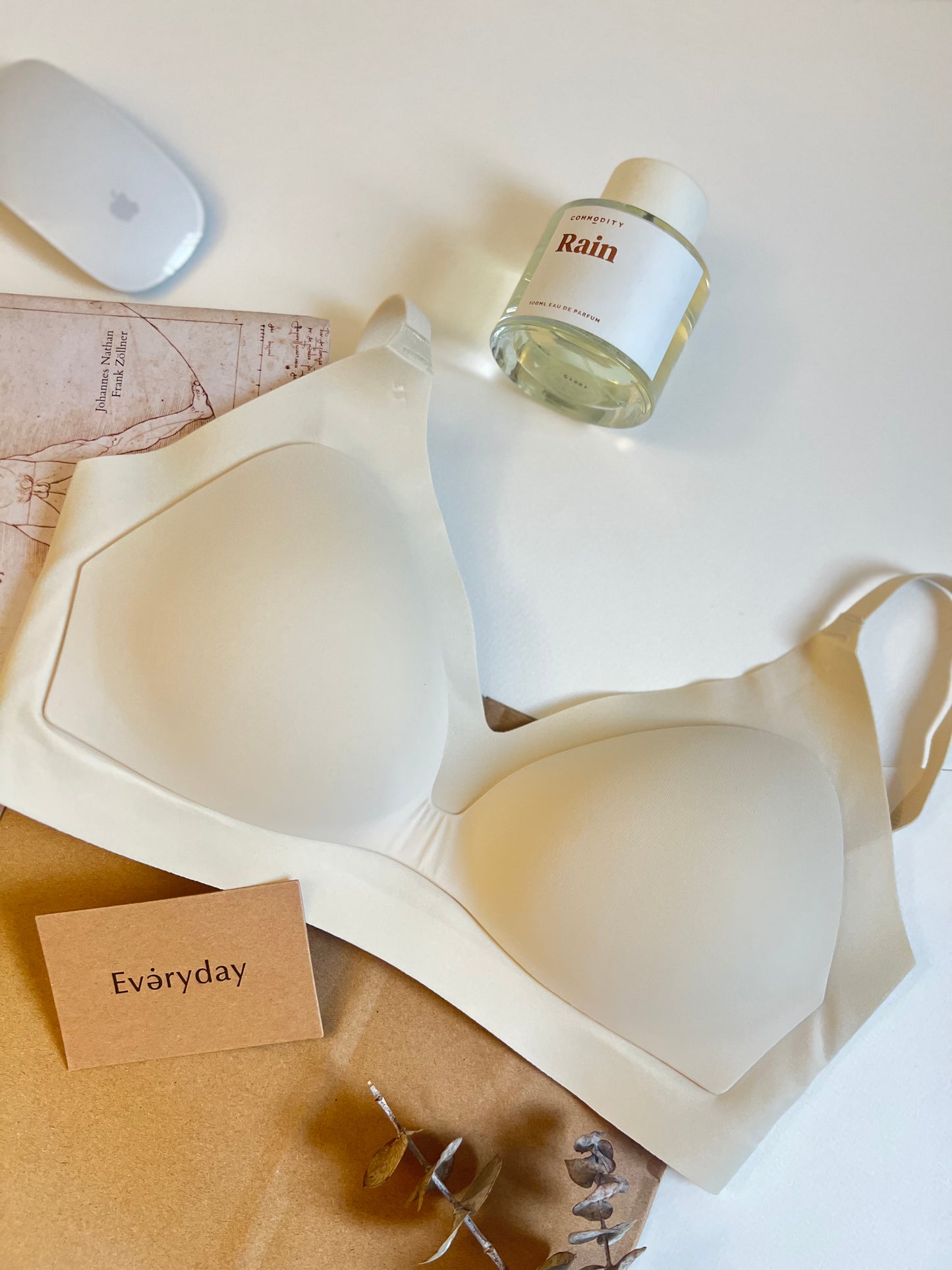 One Piece Smooth Bralette