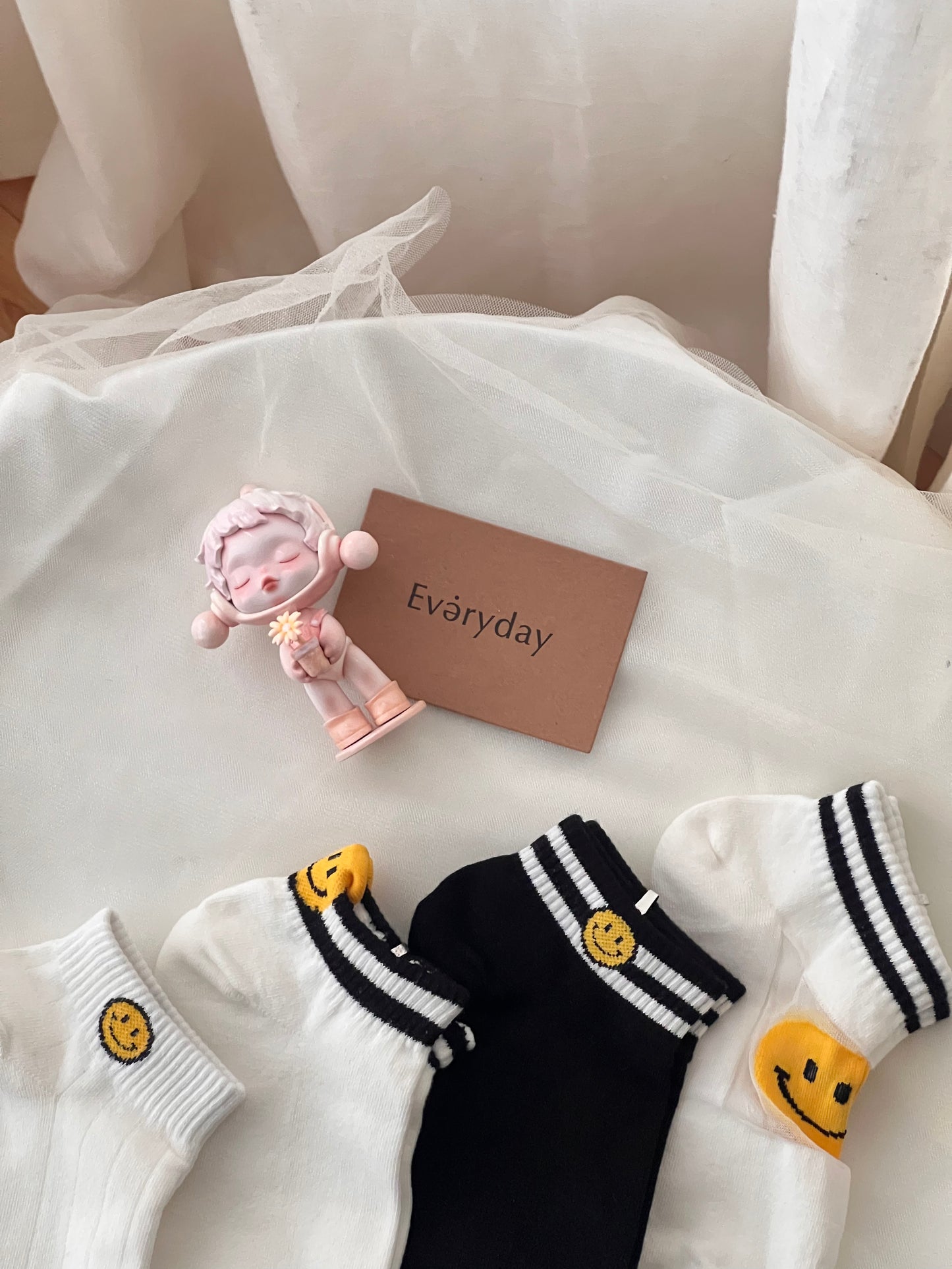 Korean short socks -smiley face