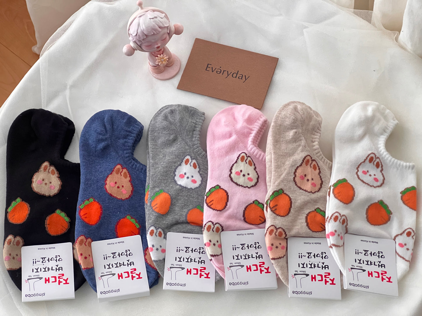 Korean short socks - rabbit and carrot