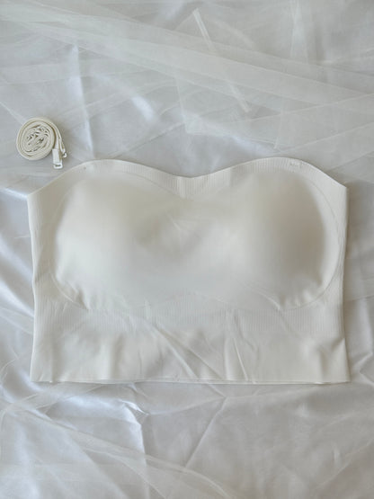 Minimal Curve Convertible Camisole